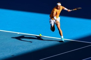 纳达尔鏖战击退英国新秀 宝刀未老摧毁退役传闻