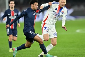 九游体育在线网站-迪马：马蒂奇和经纪人与萨索洛主帅格罗索等人会面，会谈很顺利