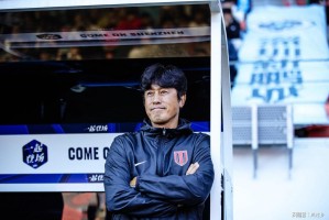 九游体育网页-离队56天！徐正源炮轰蓉城：高层一手操控球员转会 将我彻底架空